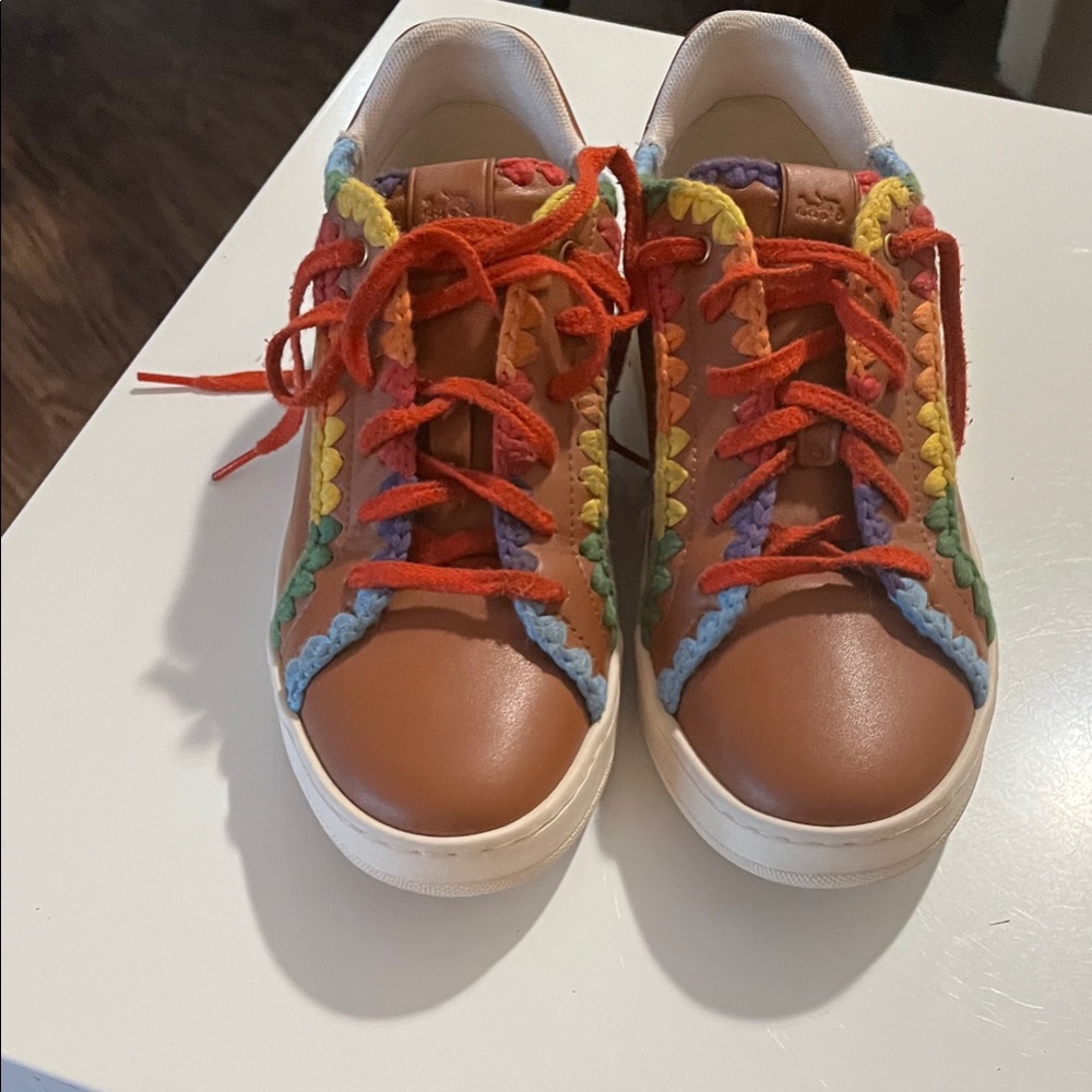 Coach Lowline Lowtop Sneaker Size 9.